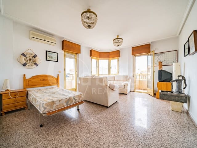 4 slaapkamer Appartement te koop in Los Montesinos - € 152.000 (Ref: 8865814)