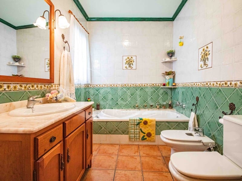 7 sovrum Hus till salu i Los Montesinos med pool garage - 495 000 € (Ref: 8923844)