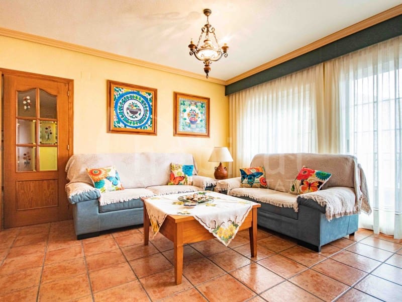 7 sovrum Hus till salu i Los Montesinos med pool garage - 495 000 € (Ref: 8923844)