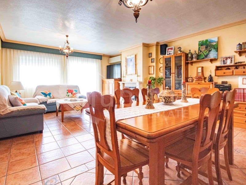 7 sovrum Hus till salu i Los Montesinos med pool garage - 495 000 € (Ref: 8923844)