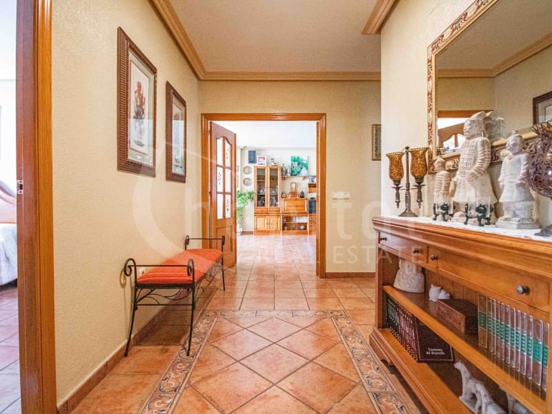 7 sovrum Hus till salu i Los Montesinos med pool garage - 495 000 € (Ref: 8923844)