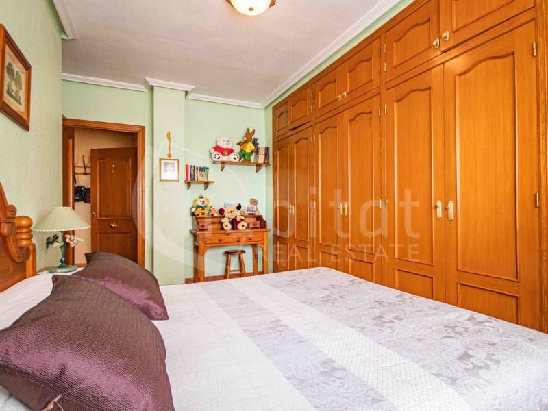 7 sovrum Hus till salu i Los Montesinos med pool garage - 495 000 € (Ref: 8923844)