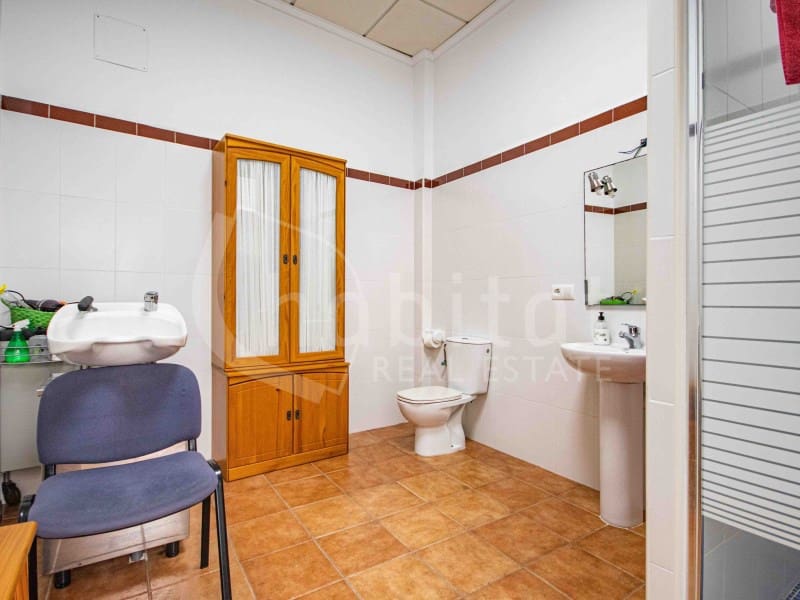 7 sovrum Hus till salu i Los Montesinos med pool garage - 495 000 € (Ref: 8923844)