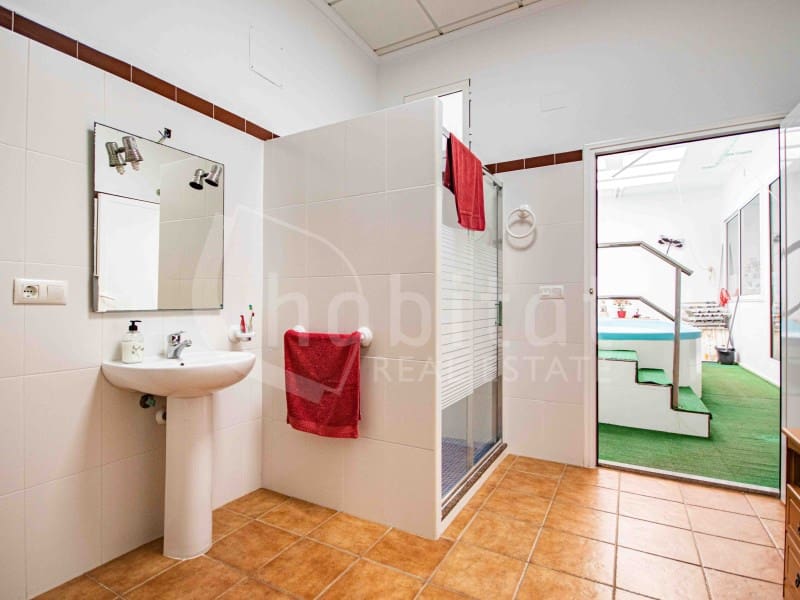 7 sovrum Hus till salu i Los Montesinos med pool garage - 495 000 € (Ref: 8923844)