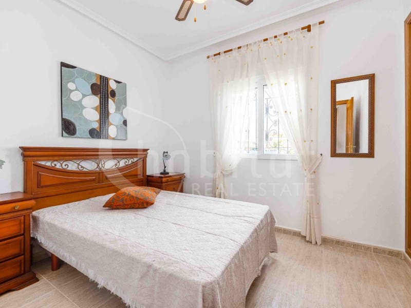 3 sypialnia Willa na sprzedaż w Los Montesinos z garażem - 285 000 € (Ref: 8926772)