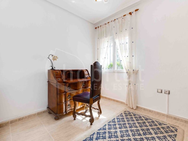 3 sypialnia Willa na sprzedaż w Los Montesinos z garażem - 285 000 € (Ref: 8926772)