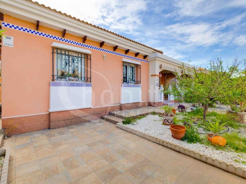 3 sypialnia Willa na sprzedaż w Los Montesinos z garażem - 285 000 € (Ref: 8926772)