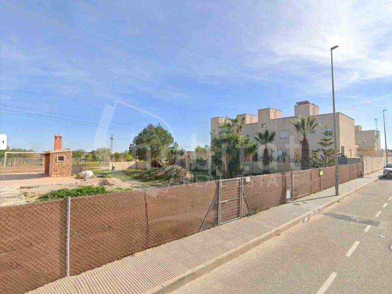 Bouwgrond te koop in Los Montesinos - € 115.000 (Ref: 8929104)