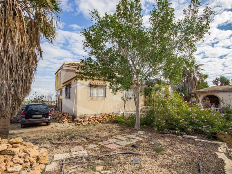 3 soveværelse Finca/Landehus til salg i Los Montesinos - € 299.000 (Ref: 8949152)