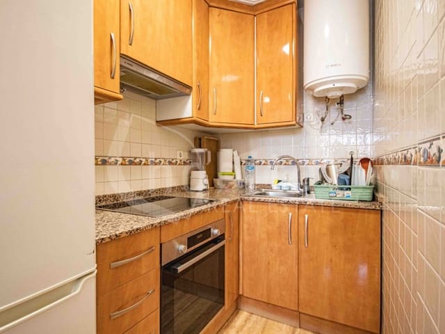 2 slaapkamer Appartement te koop in Los Montesinos met garage - € 130.000 (Ref: 8968671)