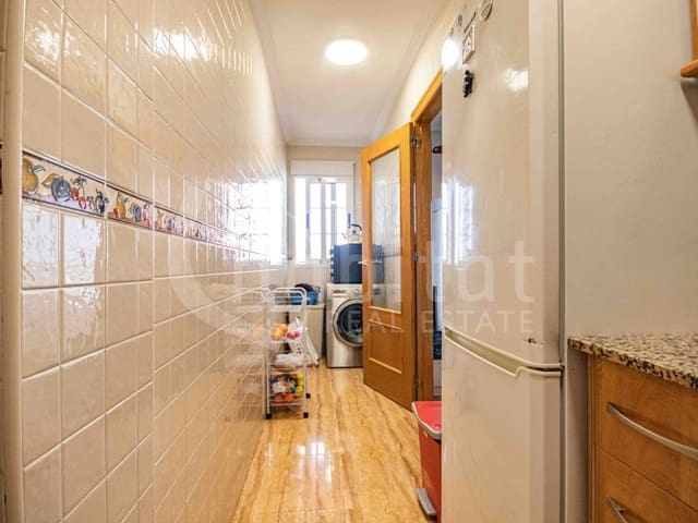 2 slaapkamer Appartement te koop in Los Montesinos met garage - € 130.000 (Ref: 8968671)