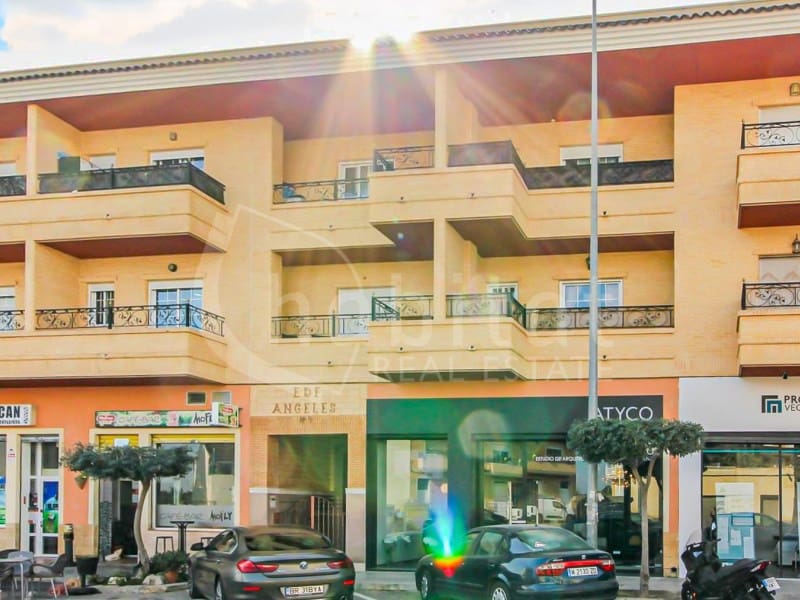 2 slaapkamer Appartement te koop in Los Montesinos met garage - € 130.000 (Ref: 8968671)