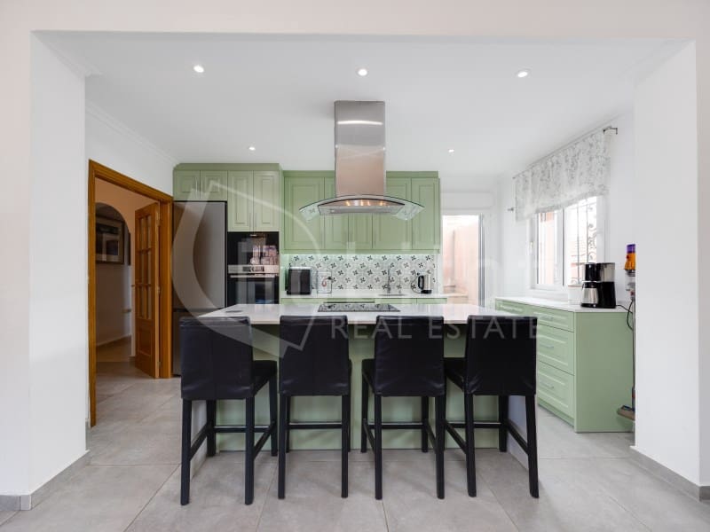 3 bedroom Villa for sale in Los Montesinos - € 325,000 (Ref: 8994077)