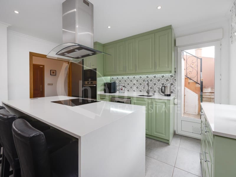 3 bedroom Villa for sale in Los Montesinos - € 325,000 (Ref: 8994077)