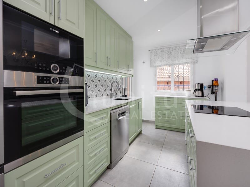 3 bedroom Villa for sale in Los Montesinos - € 325,000 (Ref: 8994077)