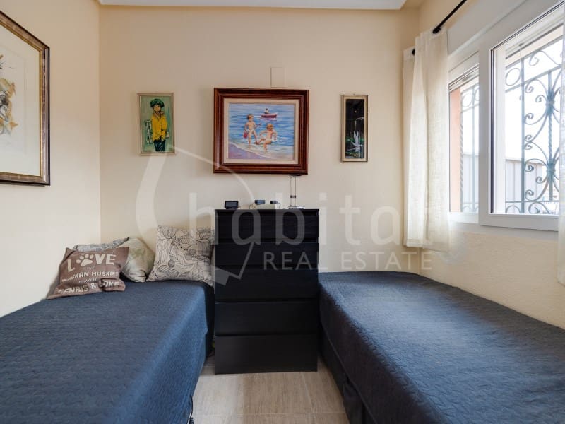 3 bedroom Villa for sale in Los Montesinos - € 325,000 (Ref: 8994077)