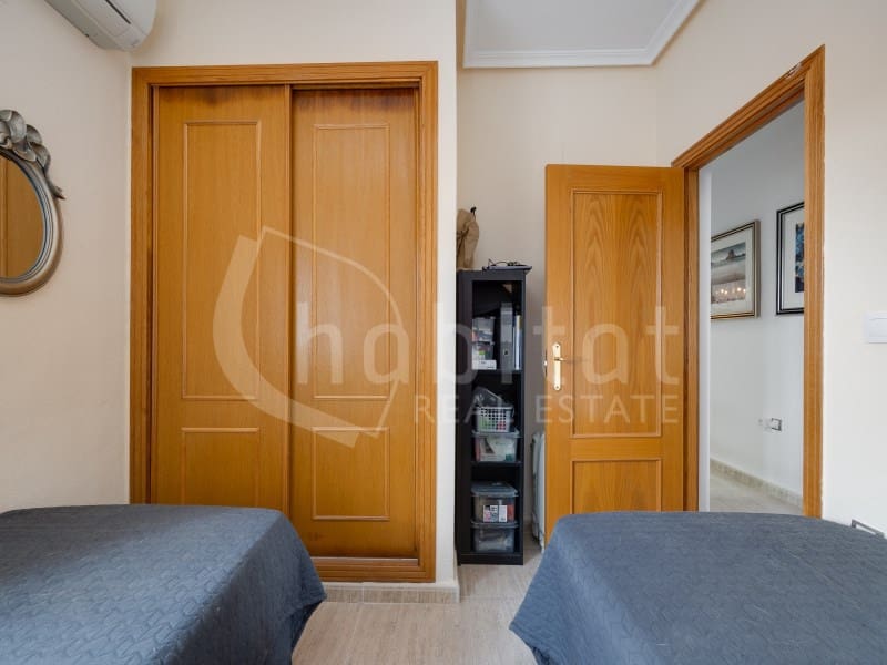 3 bedroom Villa for sale in Los Montesinos - € 325,000 (Ref: 8994077)