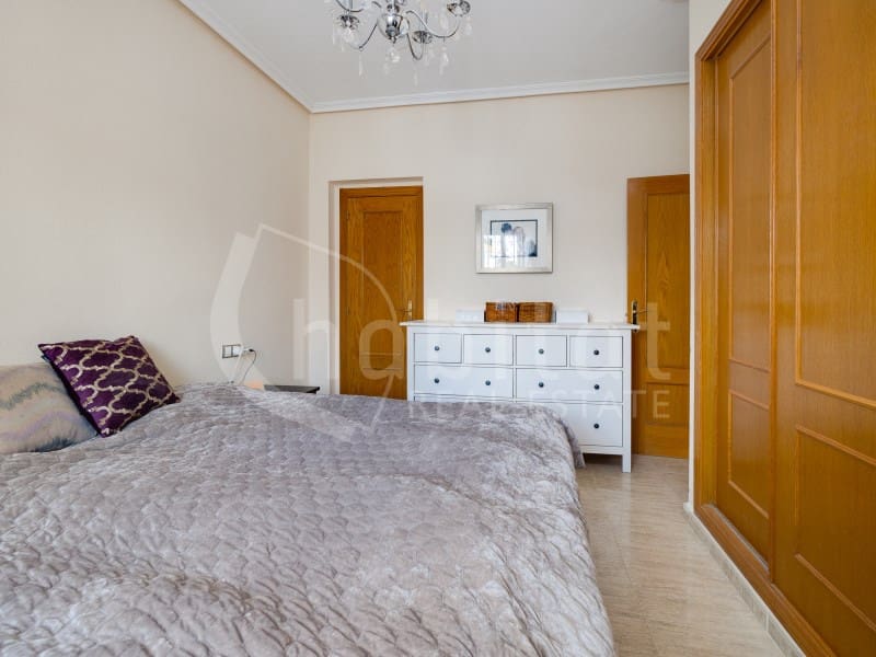 3 bedroom Villa for sale in Los Montesinos - € 325,000 (Ref: 8994077)