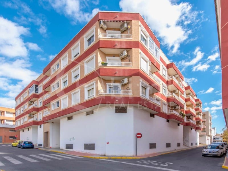 2 slaapkamer Appartement te koop in Los Montesinos met garage - € 119.900 (Ref: 9003496)