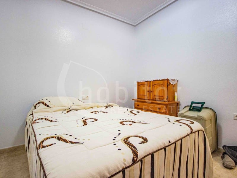 2 slaapkamer Appartement te koop in Los Montesinos met garage - € 119.900 (Ref: 9003496)