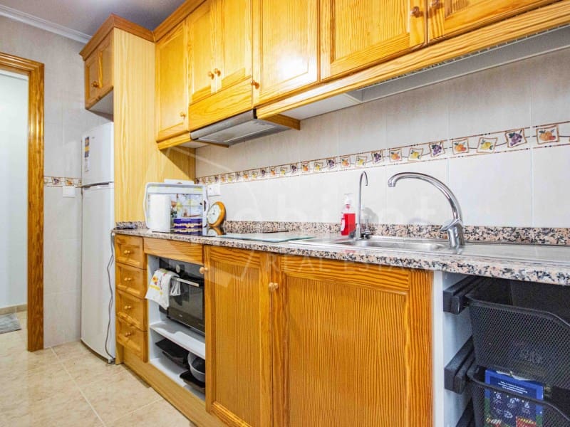 2 slaapkamer Appartement te koop in Los Montesinos met garage - € 119.900 (Ref: 9003496)