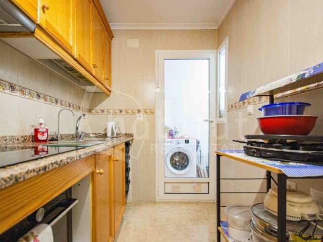 2 slaapkamer Appartement te koop in Los Montesinos met garage - € 119.900 (Ref: 9003496)