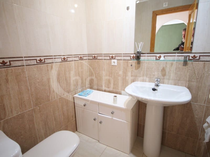 2 slaapkamer Appartement te koop in Los Montesinos met garage - € 120.000 (Ref: 9003496)