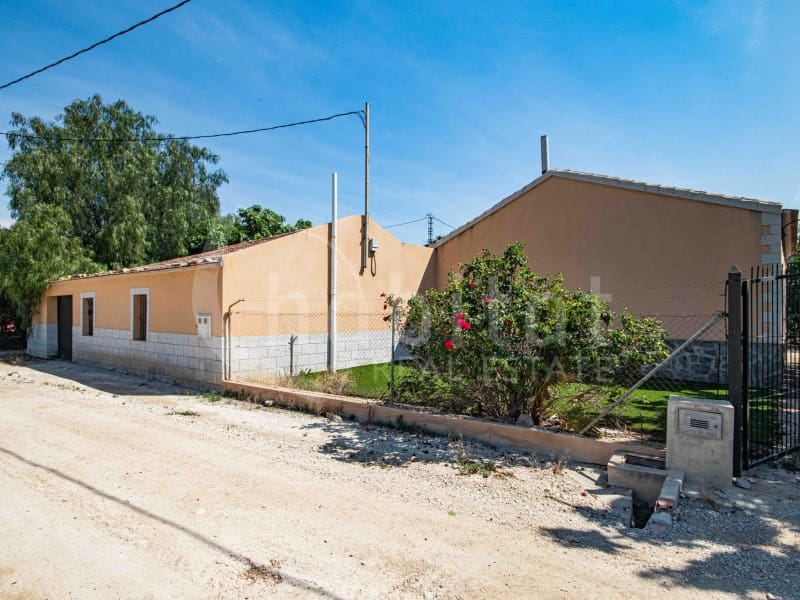 2 soverom Finca/Herregård til salgs i Redovan med svømmebasseng garasje - € 225 000 (Ref: 9014608)