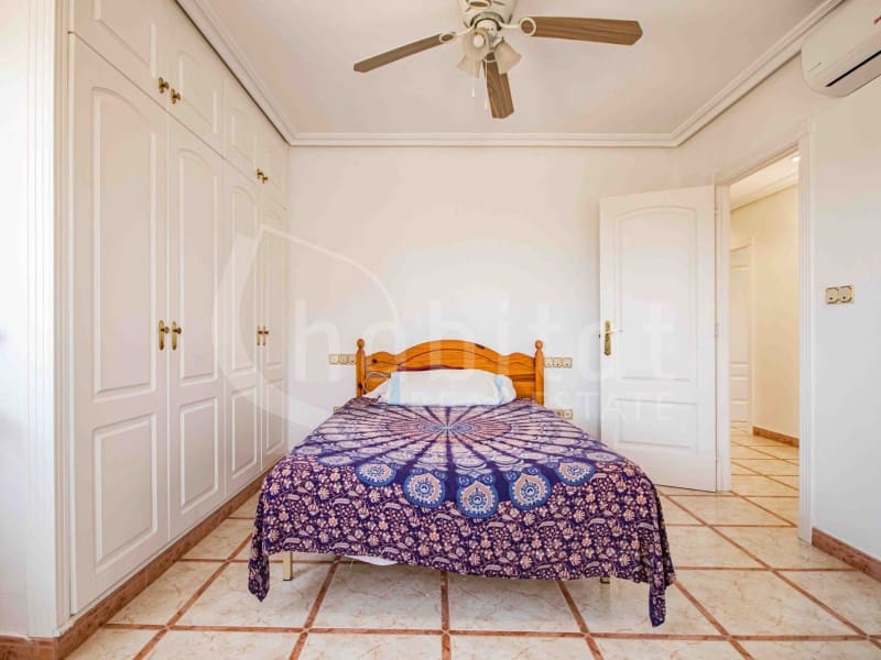 4 bedroom Villa for sale in Torrevieja with pool garage - € 689,000 (Ref: 9051378)