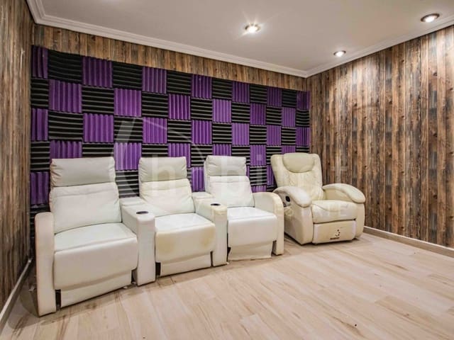 4 bedroom Villa for sale in El Chaparral, Torrevieja with pool garage - € 689,000 (Ref: 9051378)