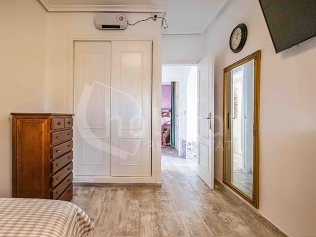 2 slaapkamer Huis te koop in Los Montesinos met garage - € 169.900 (Ref: 9057897)