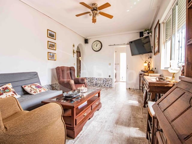 2 slaapkamer Huis te koop in Los Montesinos met garage - € 169.900 (Ref: 9057897)