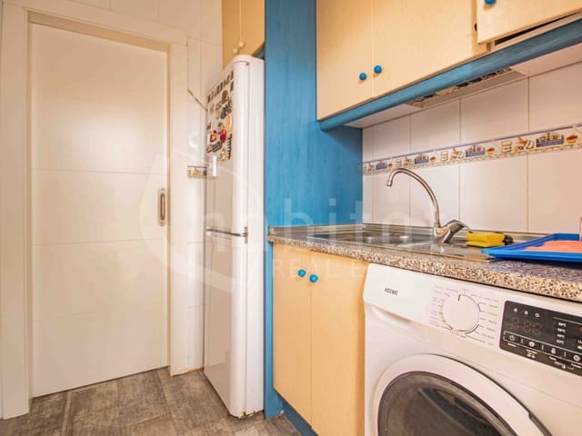 2 slaapkamer Huis te koop in Los Montesinos met garage - € 169.900 (Ref: 9057897)