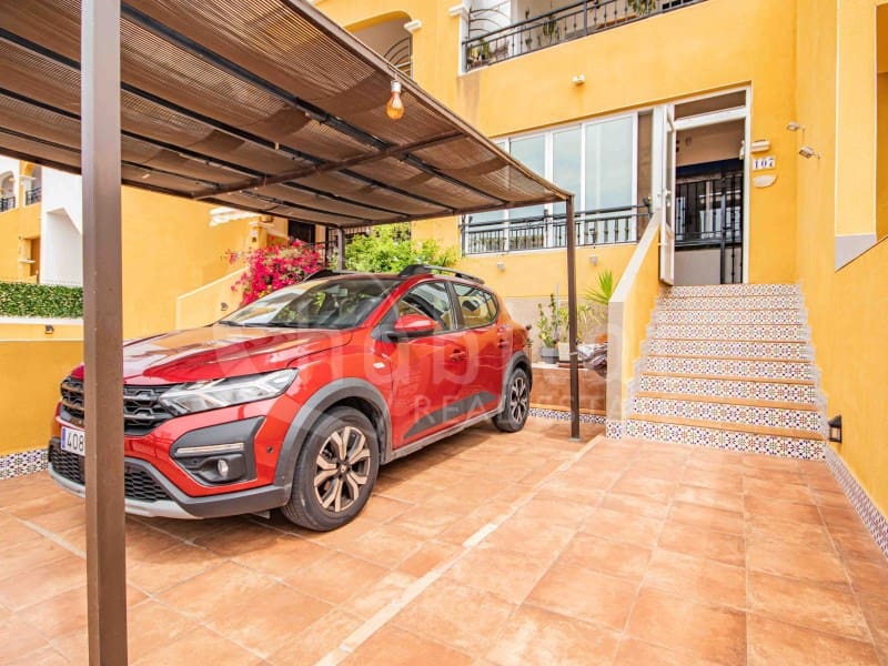 2 slaapkamer Huis te koop in Los Montesinos met garage - € 169.900 (Ref: 9057897)