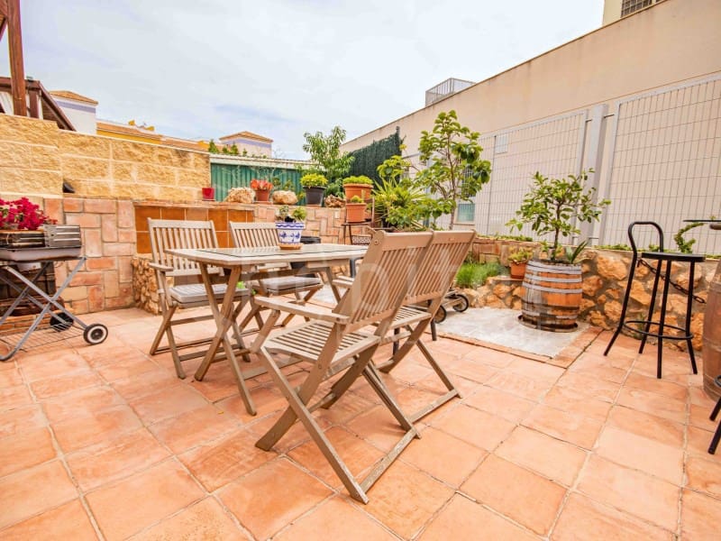 2 slaapkamer Huis te koop in Los Montesinos met garage - € 169.900 (Ref: 9057897)