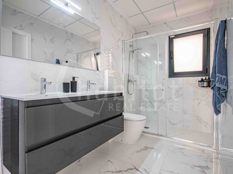 3 bedroom Villa for sale in Los Montesinos - € 380,000 (Ref: 9074994)