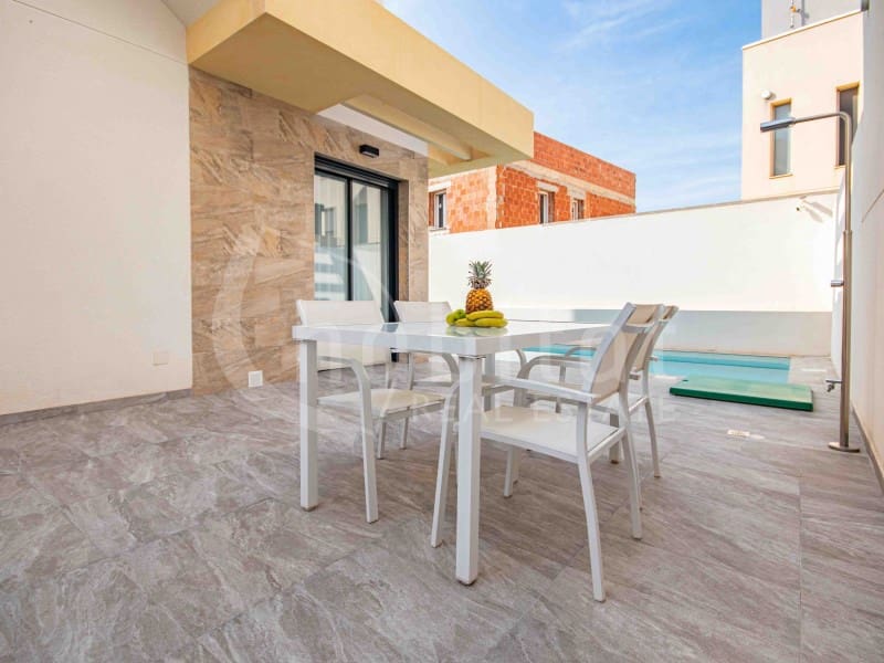 3 bedroom Villa for sale in Los Montesinos - € 380,000 (Ref: 9074994)