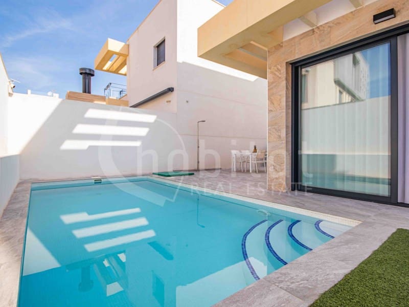 3 bedroom Villa for sale in Los Montesinos - € 380,000 (Ref: 9074994)