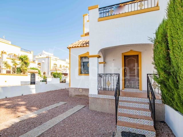 3 bedroom Townhouse for sale in Desamparados - Hurchillo - Torremendo, Orihuela - € 170,000 (Ref: 9131906)