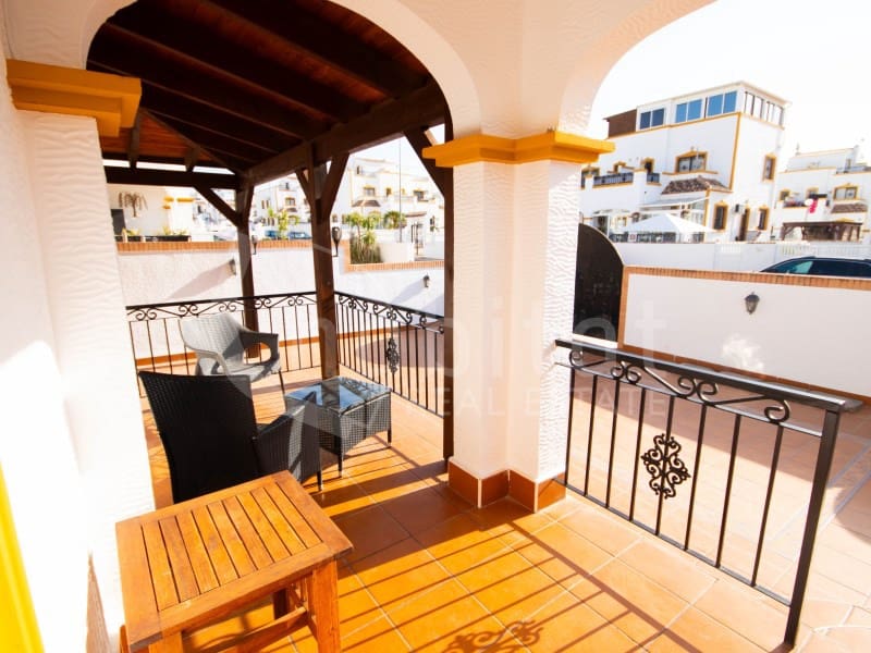 3 soveværelse Byhus til salg i Orihuela med swimmingpool garage - € 219.900 (Ref: 9131906)