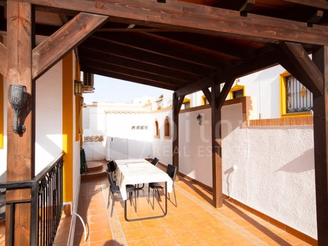 3 soveværelse Byhus til salg i Desamparados - Hurchillo - Torremendo, Orihuela med swimmingpool garage - € 219.900 (Ref: 9131906)