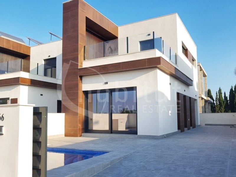 3 sovrum Semi-fristående Villa till salu i Daya Nueva - 290 000 € (Ref: 9147427)