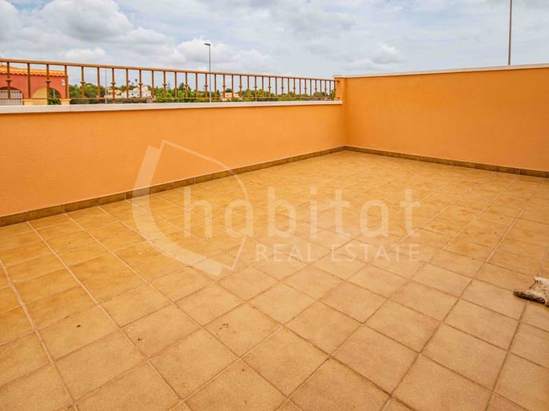 3 bedroom Townhouse for rent in Pinar de Campoverde with pool garage - € 900 (Ref: 9151833)