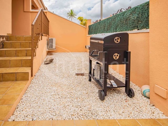 3 camera da letto Casa da affittare in Pinar de Campoverde, Pilar de la Horadada con piscina garage - 900 € (Rif: 9151833)
