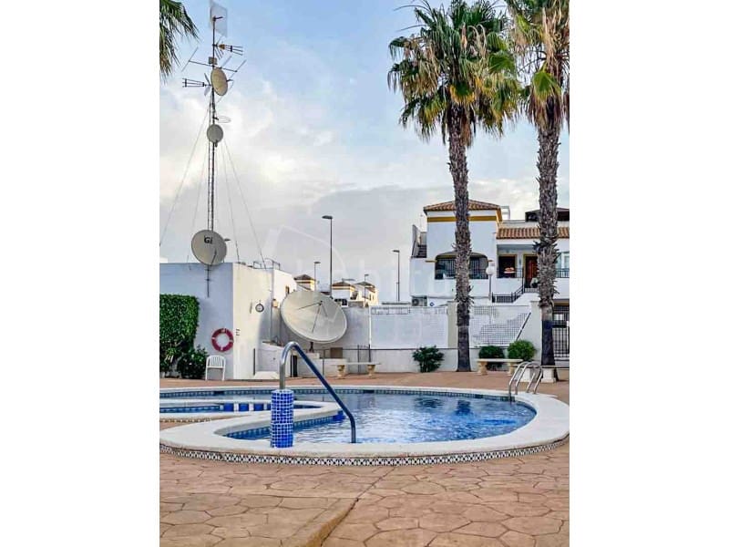 2 makuuhuone Huoneisto vuokrattavana paikassa Orihuela - 500 € (Ref: 9183896)