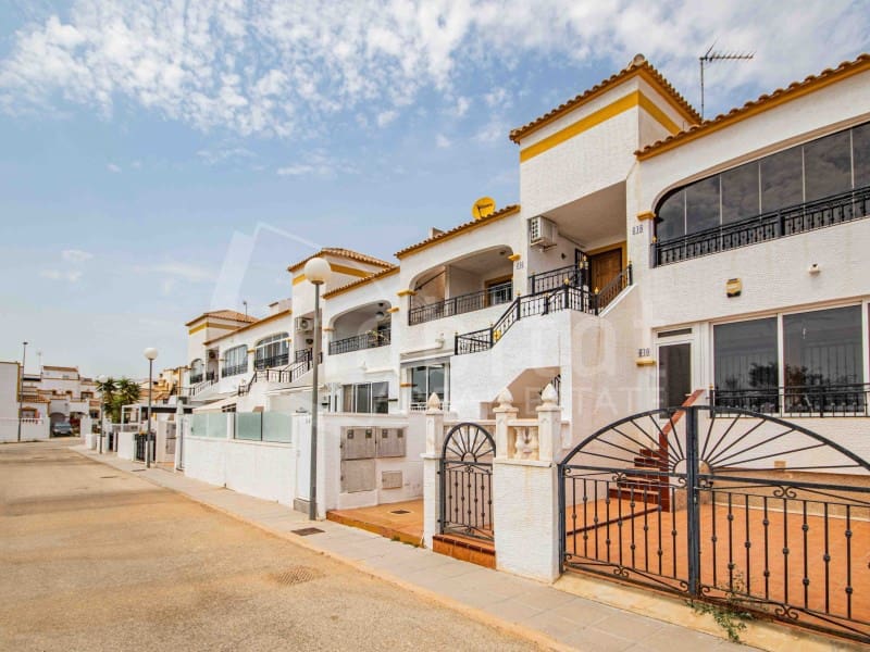 2 makuuhuone Huoneisto vuokrattavana paikassa Orihuela - 500 € (Ref: 9183896)