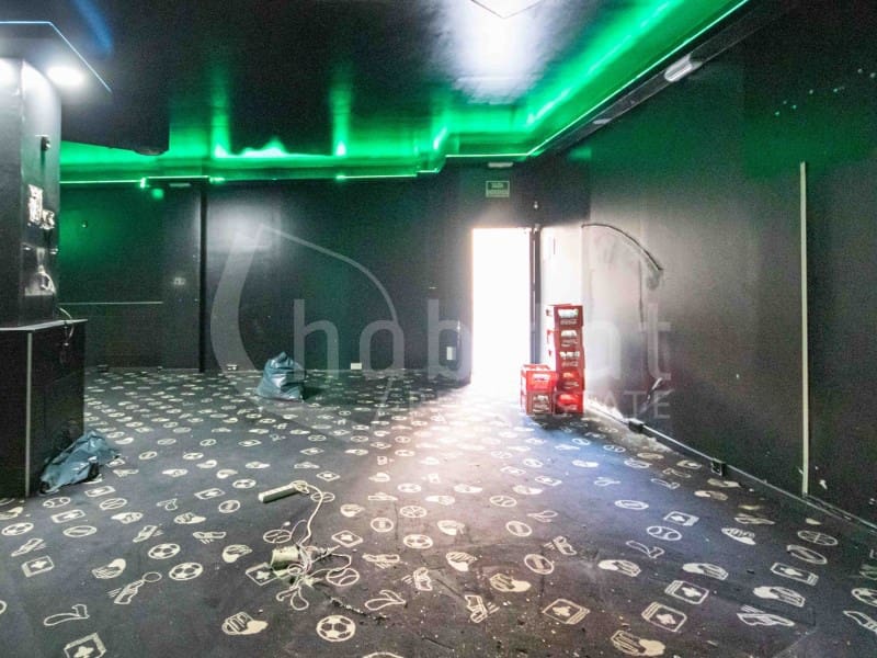 Kommersiell till salu i Los Montesinos - 275 000 € (Ref: 9220318)