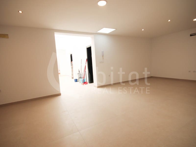 4 slaapkamer Huis te koop in Los Montesinos - € 250.000 (Ref: 9276555)