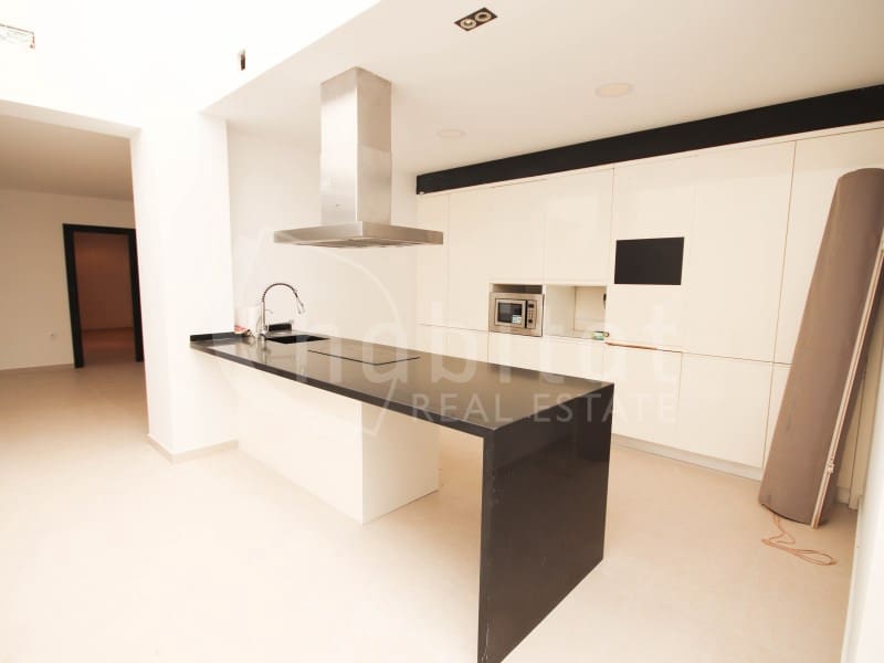 4 slaapkamer Huis te koop in Los Montesinos - € 250.000 (Ref: 9276555)