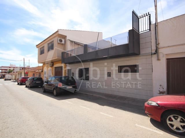 4 bedroom Townhouse for sale in Los Montesinos - € 250,000 (Ref: 9276555)